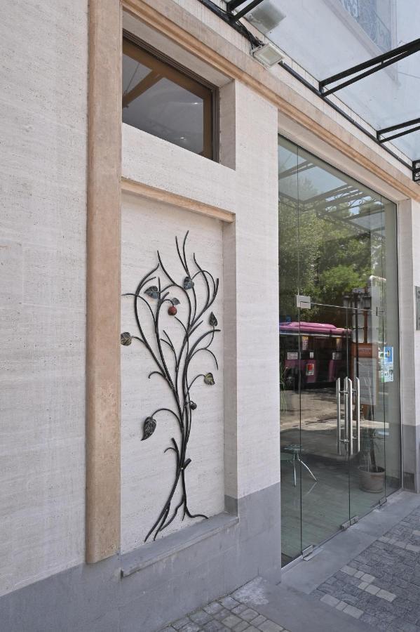 Hotel Partiez Erevan Exterior foto