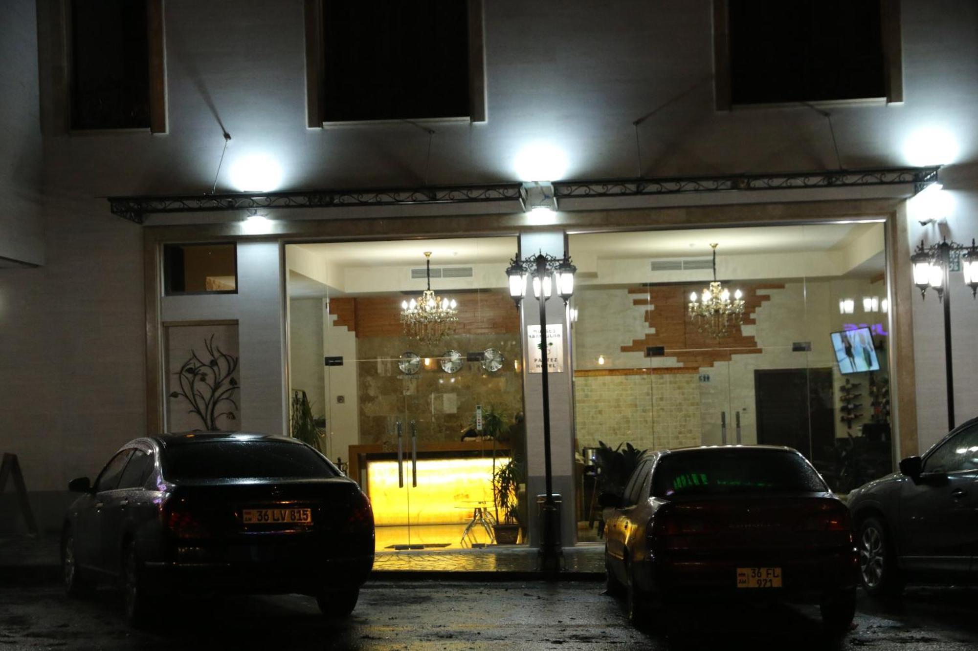 Hotel Partiez Erevan Exterior foto