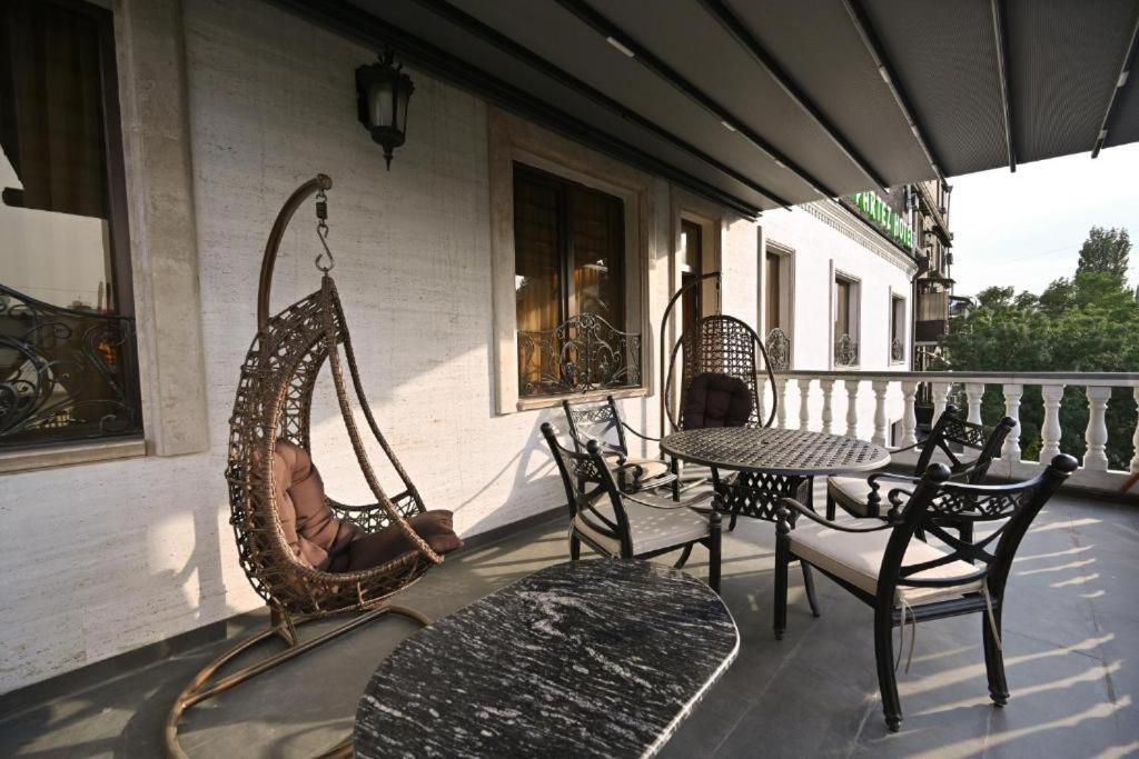 Hotel Partiez Erevan Exterior foto